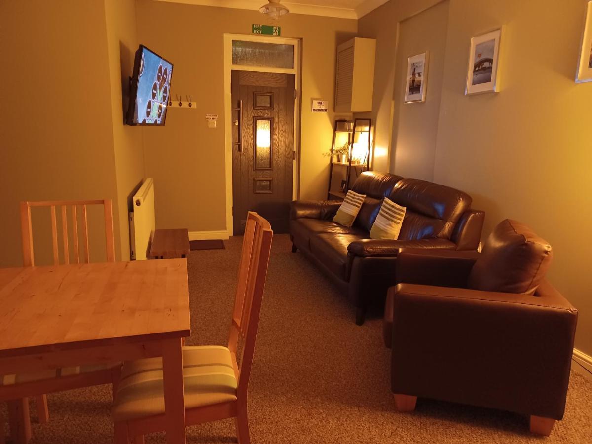 Solway Retreat Apartment เกรทนา ภายนอก รูปภาพ